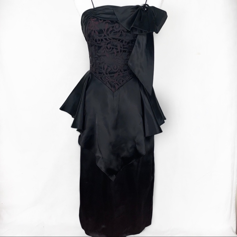 ZUM ZUM BLACK VINTAGE PROM DRESS W/BOW SZE 5/6